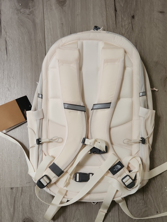 The Northface Women\'s Borealis Luxe Backpack - Gardenia White/Burnt Coral Metal main image 6